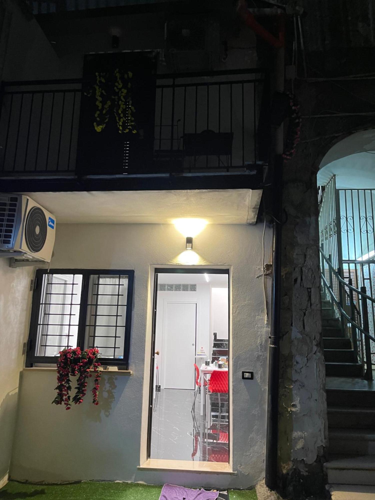 Hotel Lux House Naples Airport Zewnętrze zdjęcie