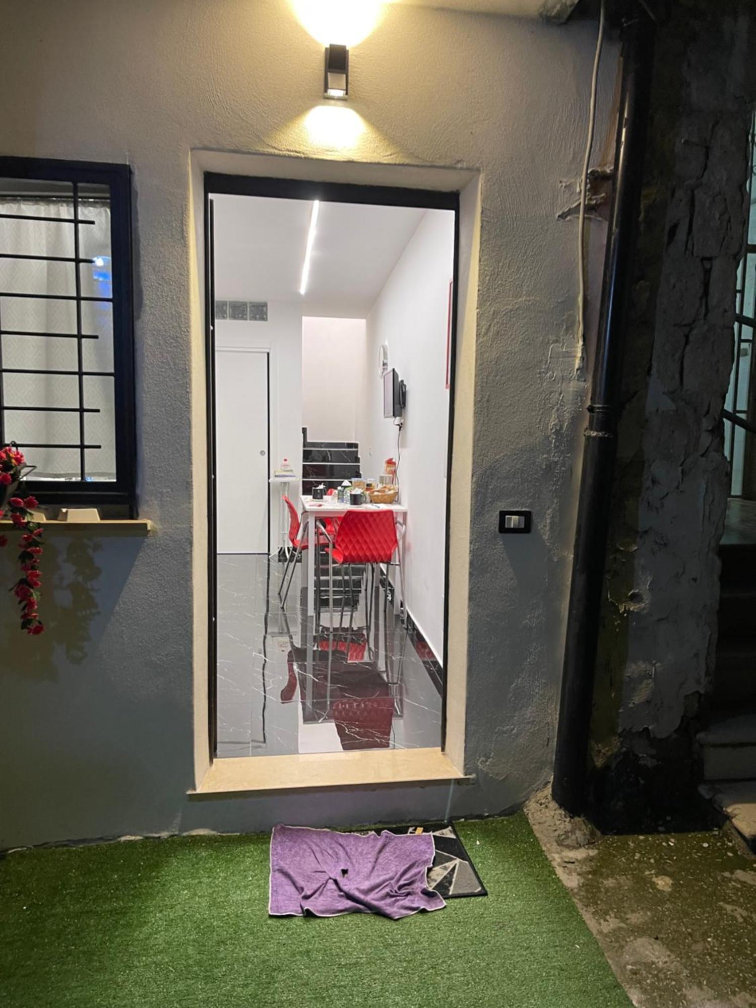 Hotel Lux House Naples Airport Zewnętrze zdjęcie